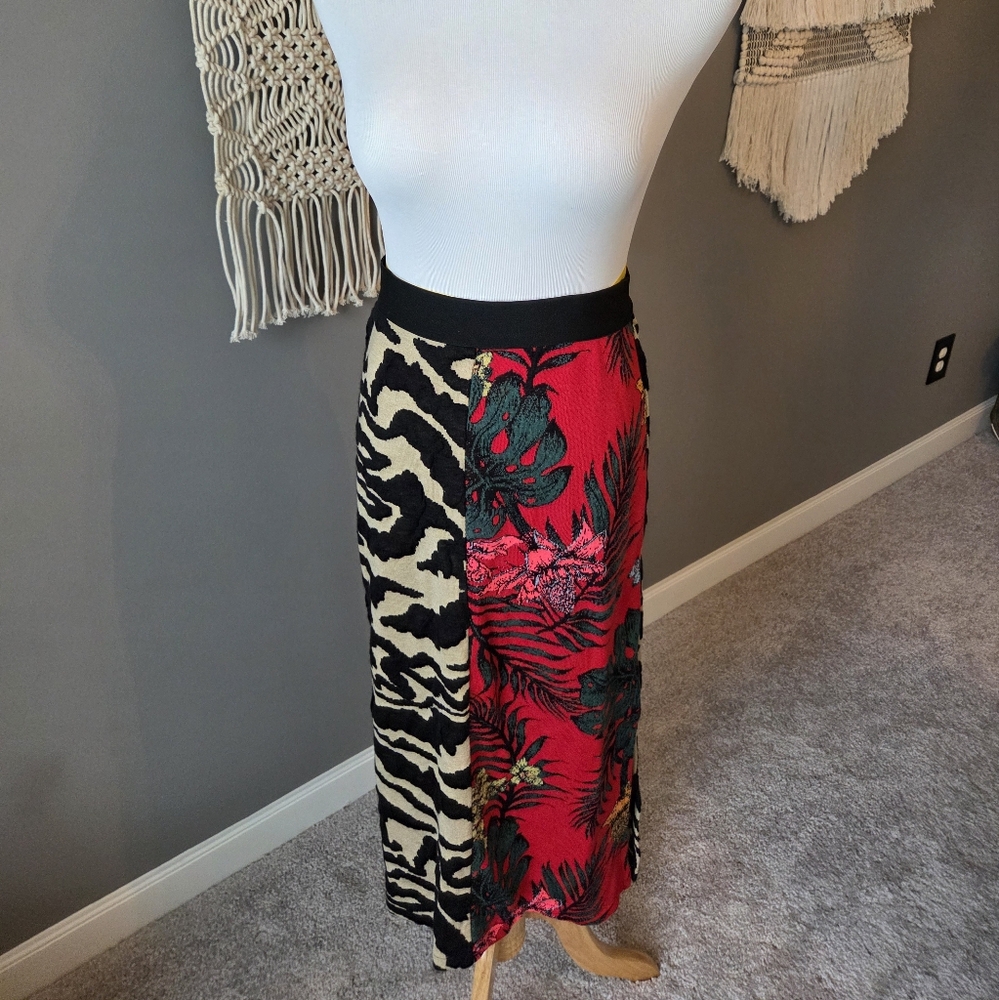 Aldo Martins Vibrant Red and Black Skirt
